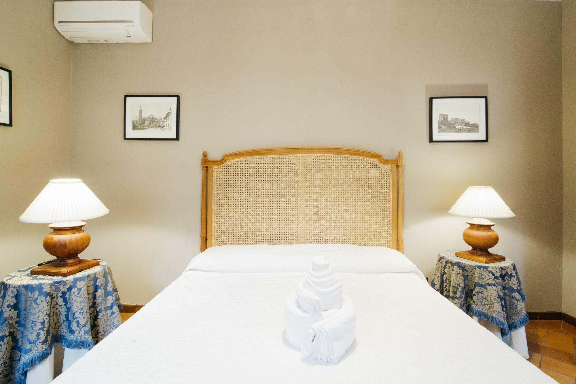 Residenza Ognissanti Hotel Florence Exterior photo